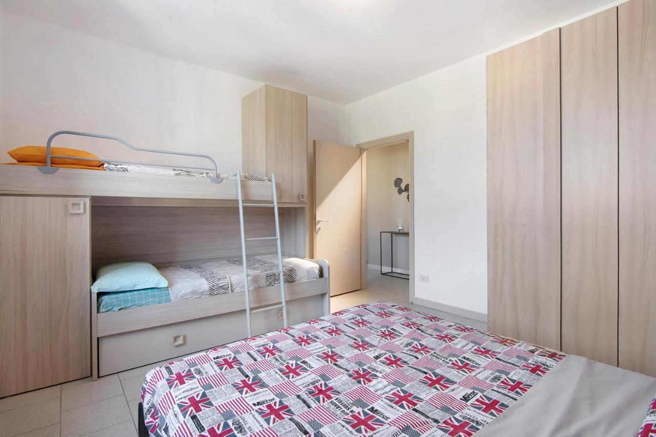 Apartament Colico Center Zewnętrze zdjęcie