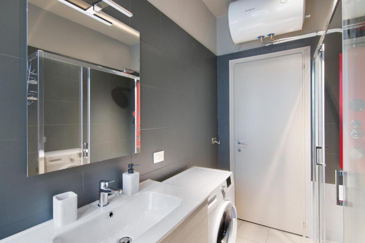 Apartament Colico Center Zewnętrze zdjęcie